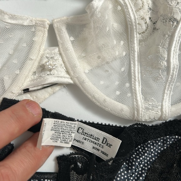 Christian Dior Lace Elegant White cream and black Lace Bra all 34 C - Picture 13 of 17